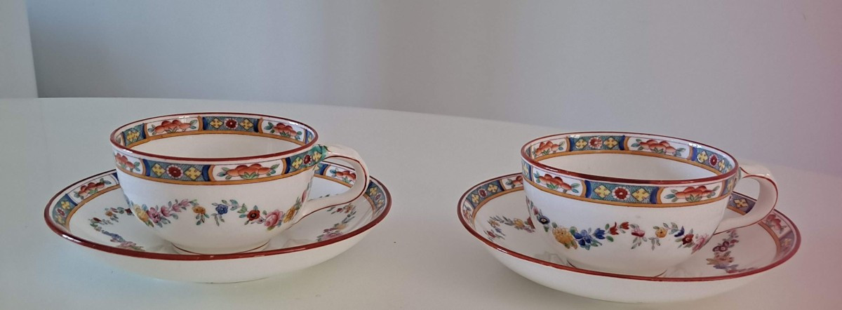 Duo de tasses à thé en porcelaine Anglaise MINTON