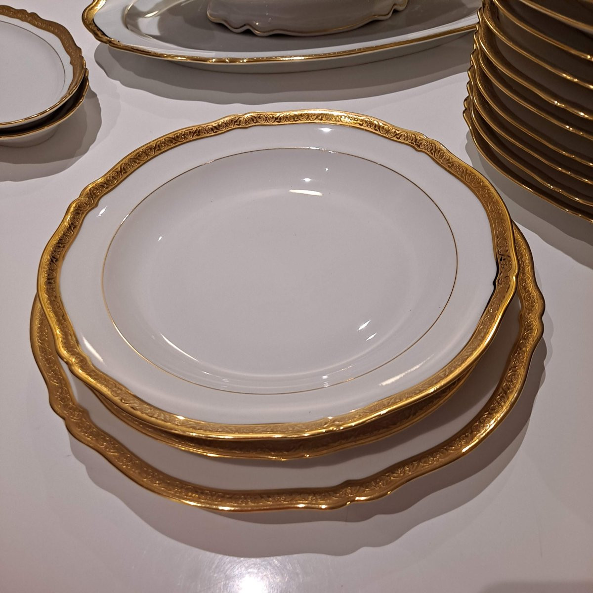 Porcelain Dinner Service Ribes à Limoges-photo-2