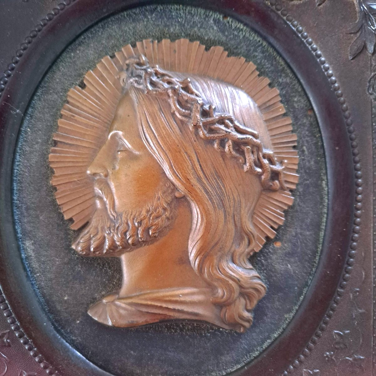 Profile Of Christ Framed By Napoleon III -photo-2