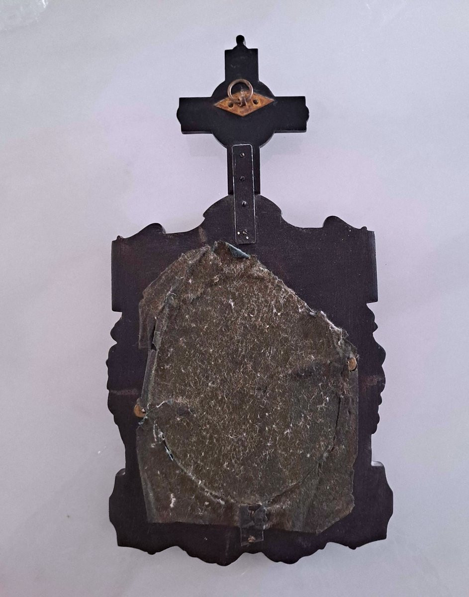 Profile Of Christ Framed By Napoleon III -photo-3