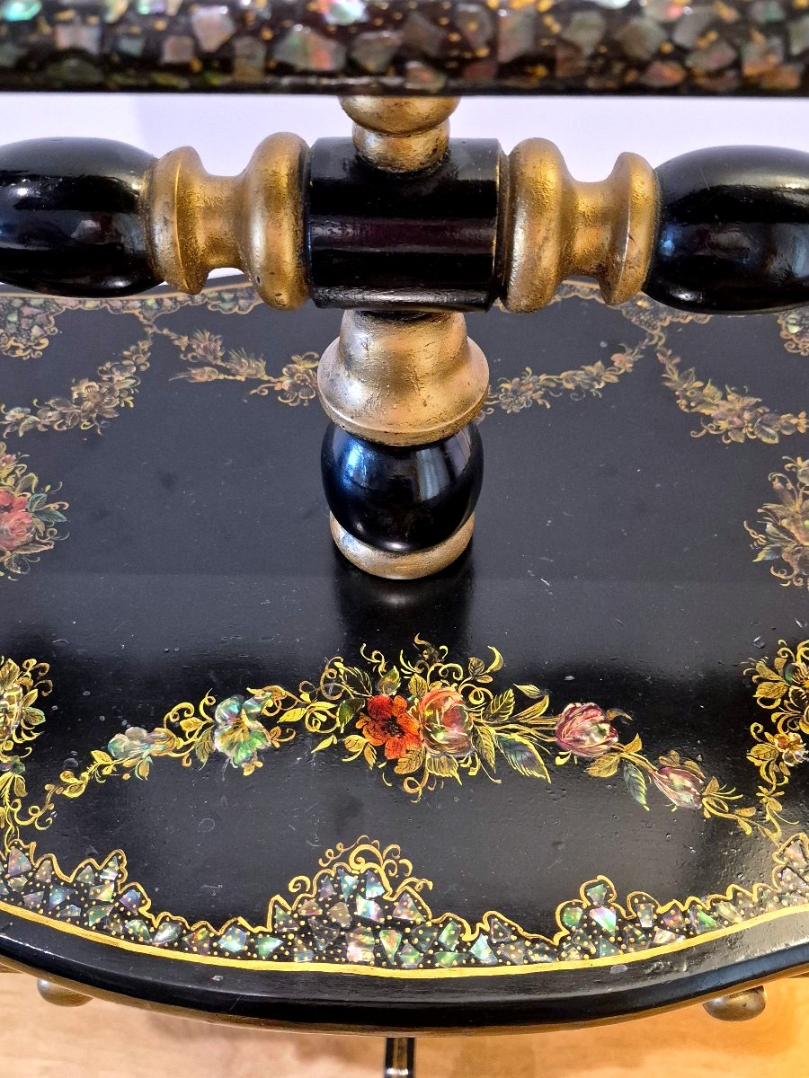 Napoleon III-style Barber's Chair With A Burgundy Finish-photo-2