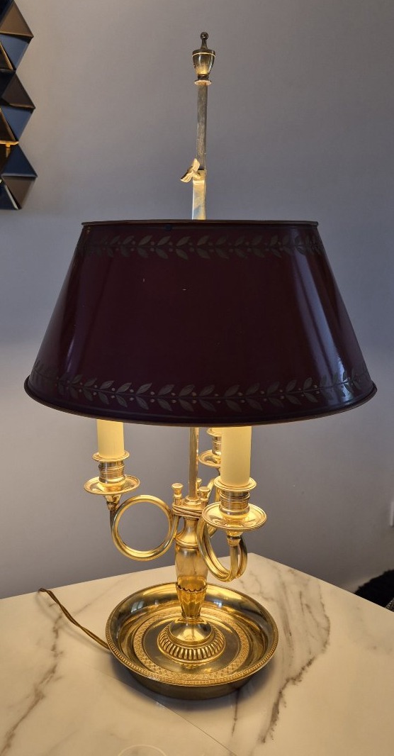 Hot Water Bottle Lamp With Hunting Horns And A Red Lampshade-photo-2