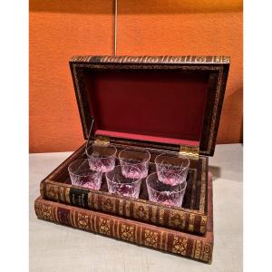 verres à whisky dans coffret livres en trompe l'oeil