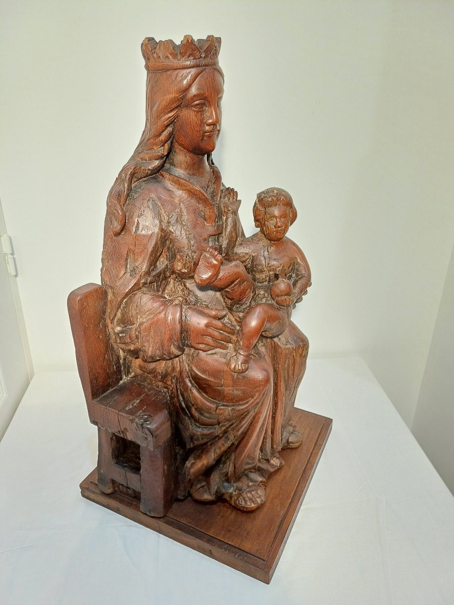 Sainte Vierge et l enfant sur son trône -photo-2