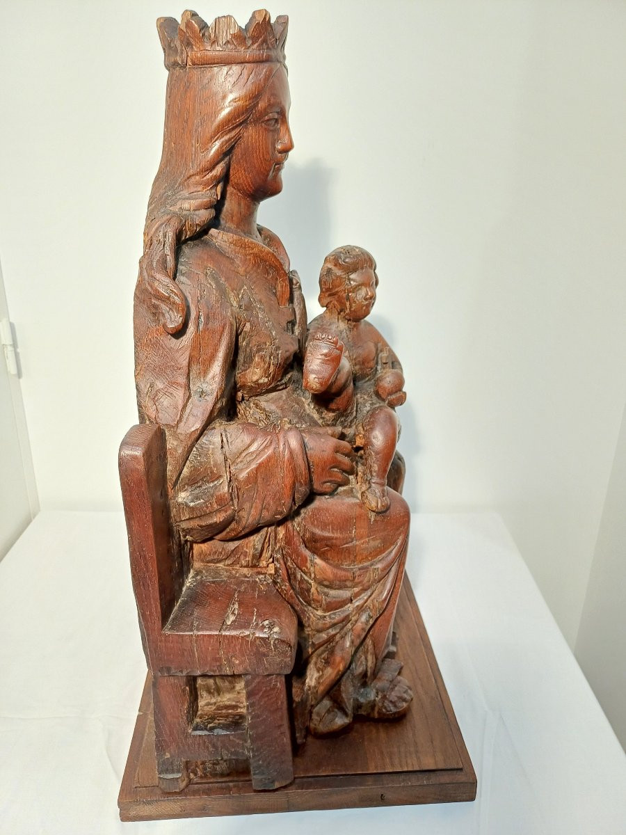 Sainte Vierge et l enfant sur son trône -photo-3