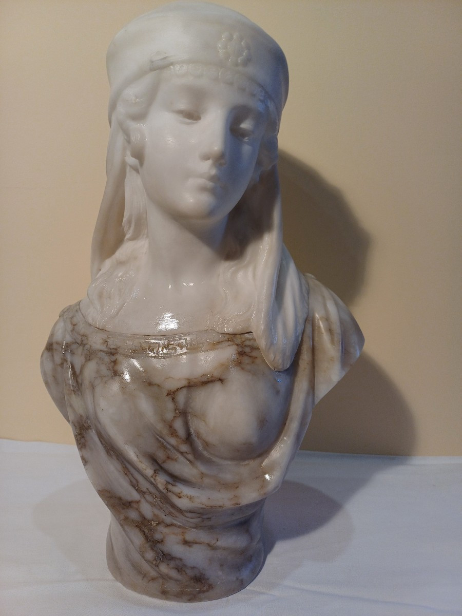 Buste de femme au turban