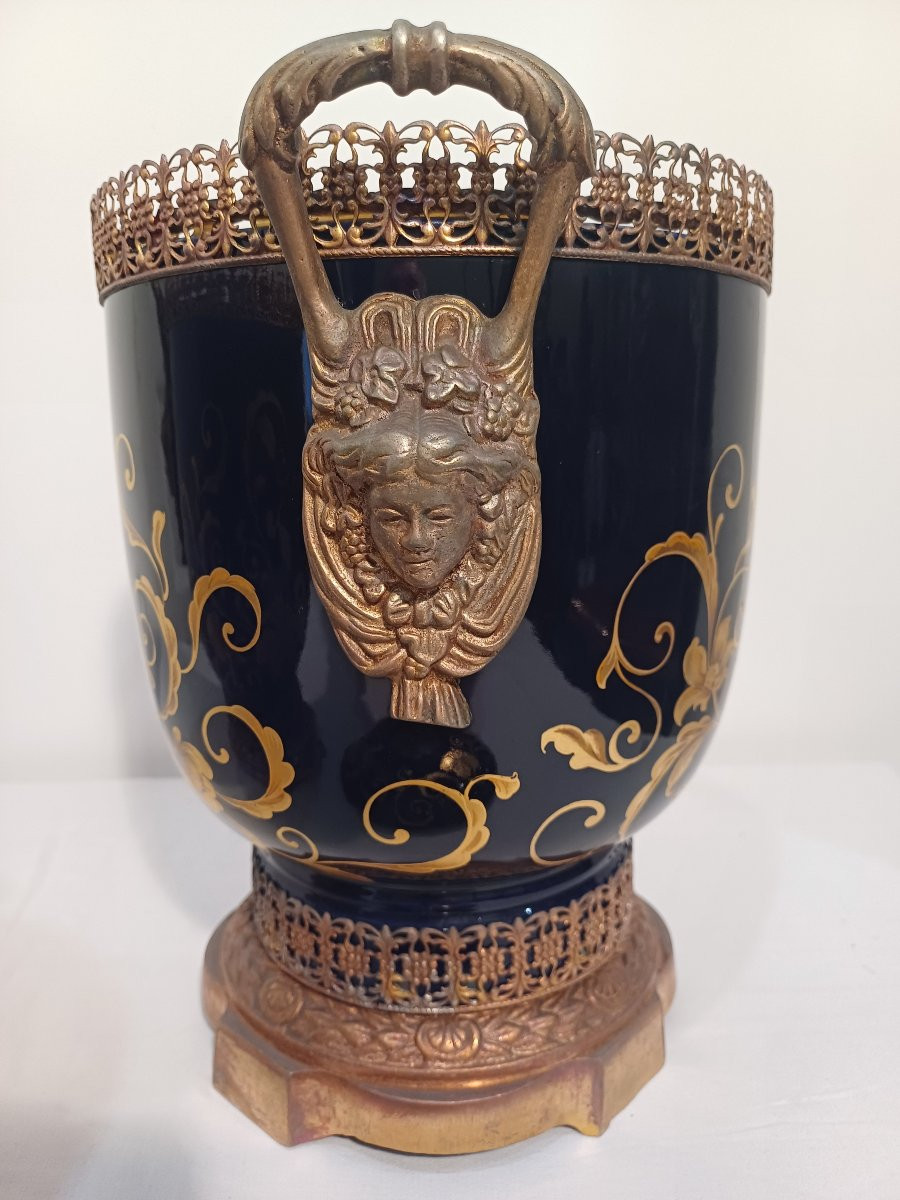 Paire de Sceaux à glaces et bouteilles en porcelaine  et bronze-photo-2
