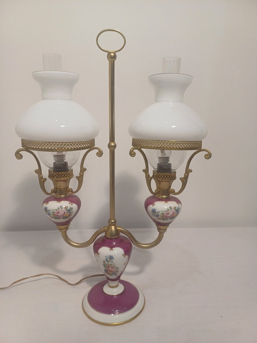Lampe en Porcelaine et Opaline à 2 feux