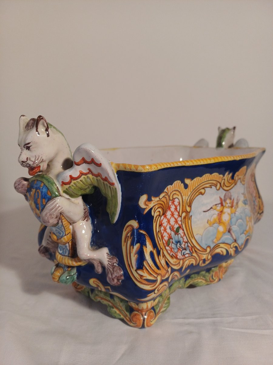 Jardiniere en Faience à décor émaillé de style Renaissance-photo-2