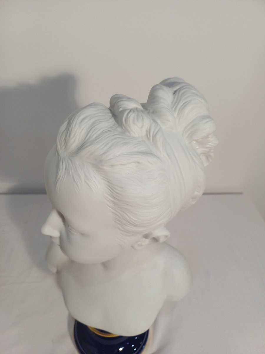 Buste en Biscuit de Porcelaine Louise Brongniart (1772-1845)-photo-3