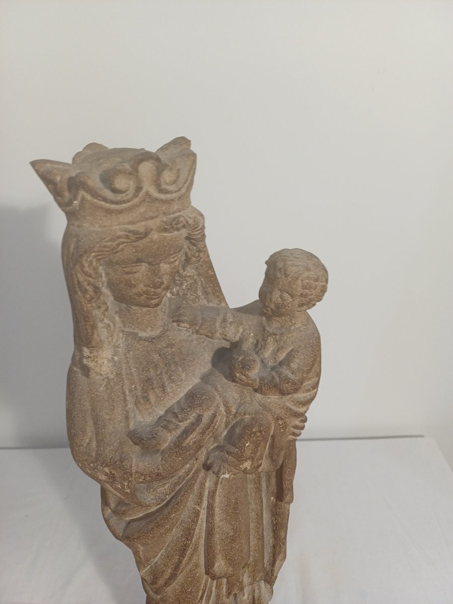Vierge couronnée à l'enfant -photo-3