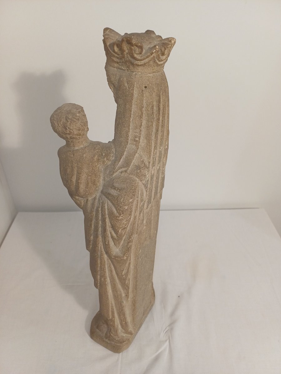 Vierge couronnée à l'enfant -photo-2