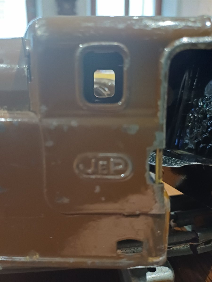 Vintage Train And Accessories From The Jef Brand-photo-5