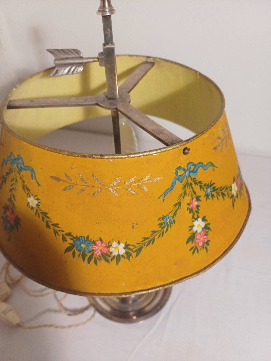 3-light Hot Water Bottle Lamp In Silver-plated Bronze With Floral Decoration -photo-3