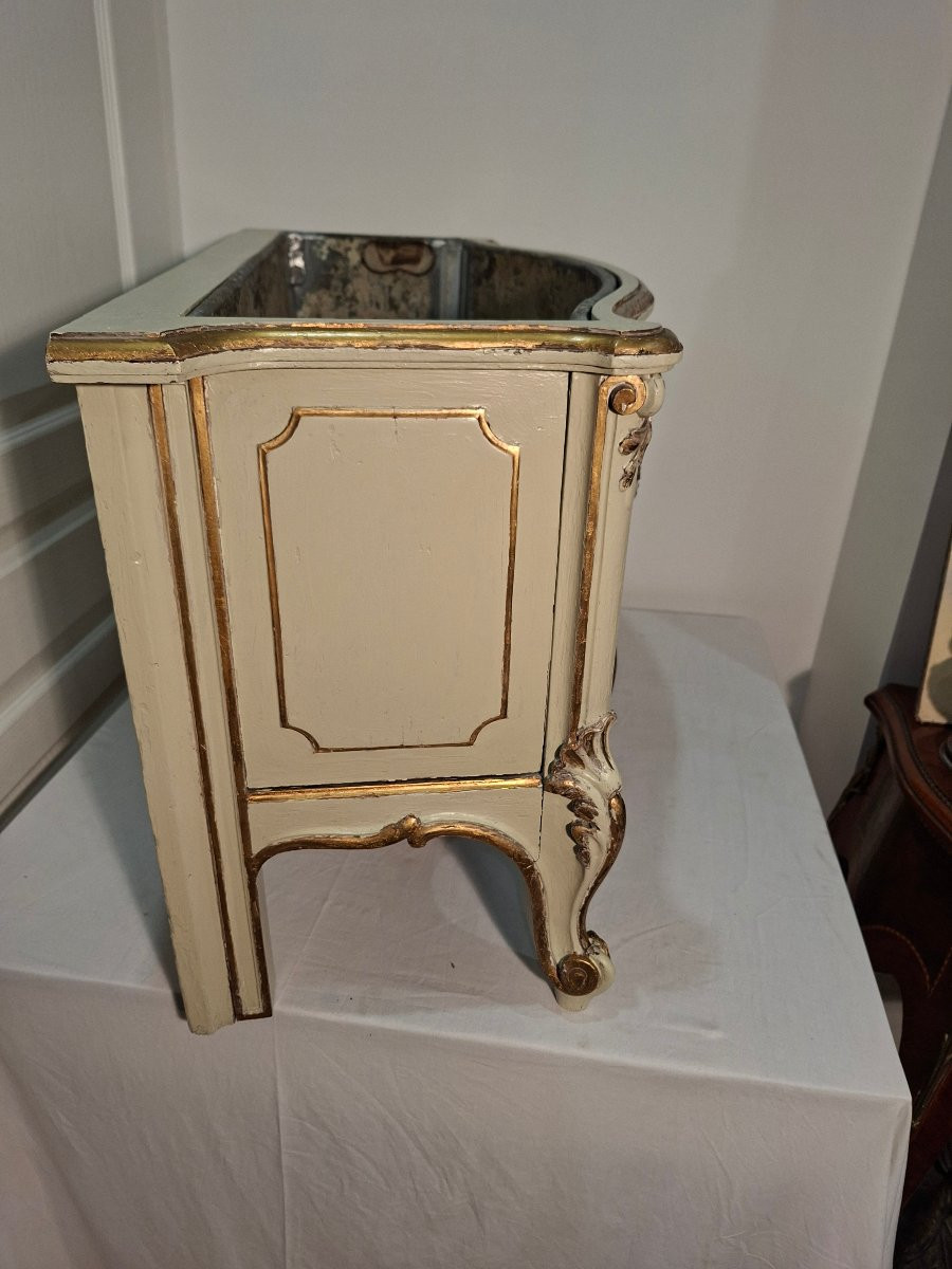  Jardiniere grand format en bois Peint et Dorure de Style Louis XV-photo-2