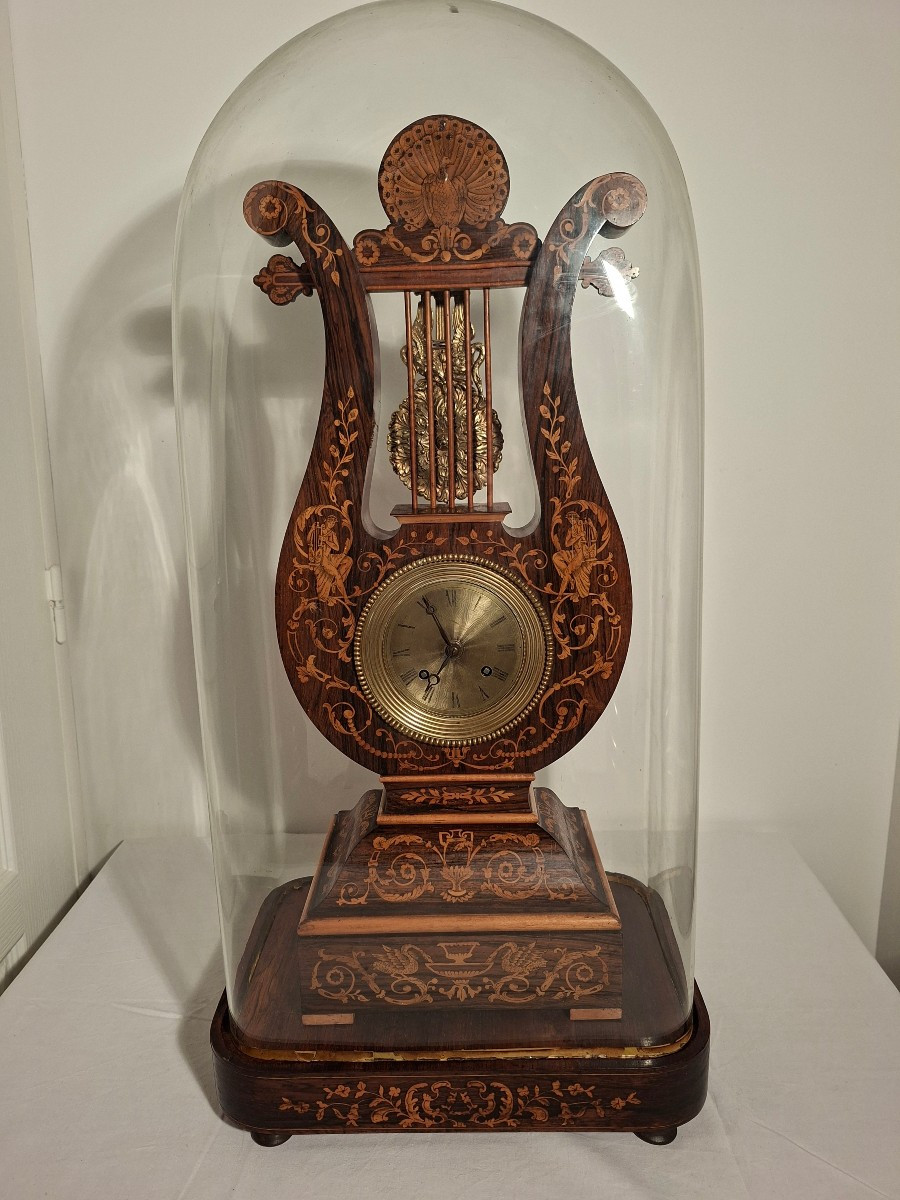Pendule Lyre en Placage de Pallisandre et filets de Bois Clair