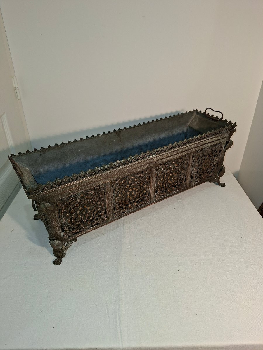 Napoleon III Style Copper Planter With Patinated Repoussé Finish, Louis XVI Style -photo-2