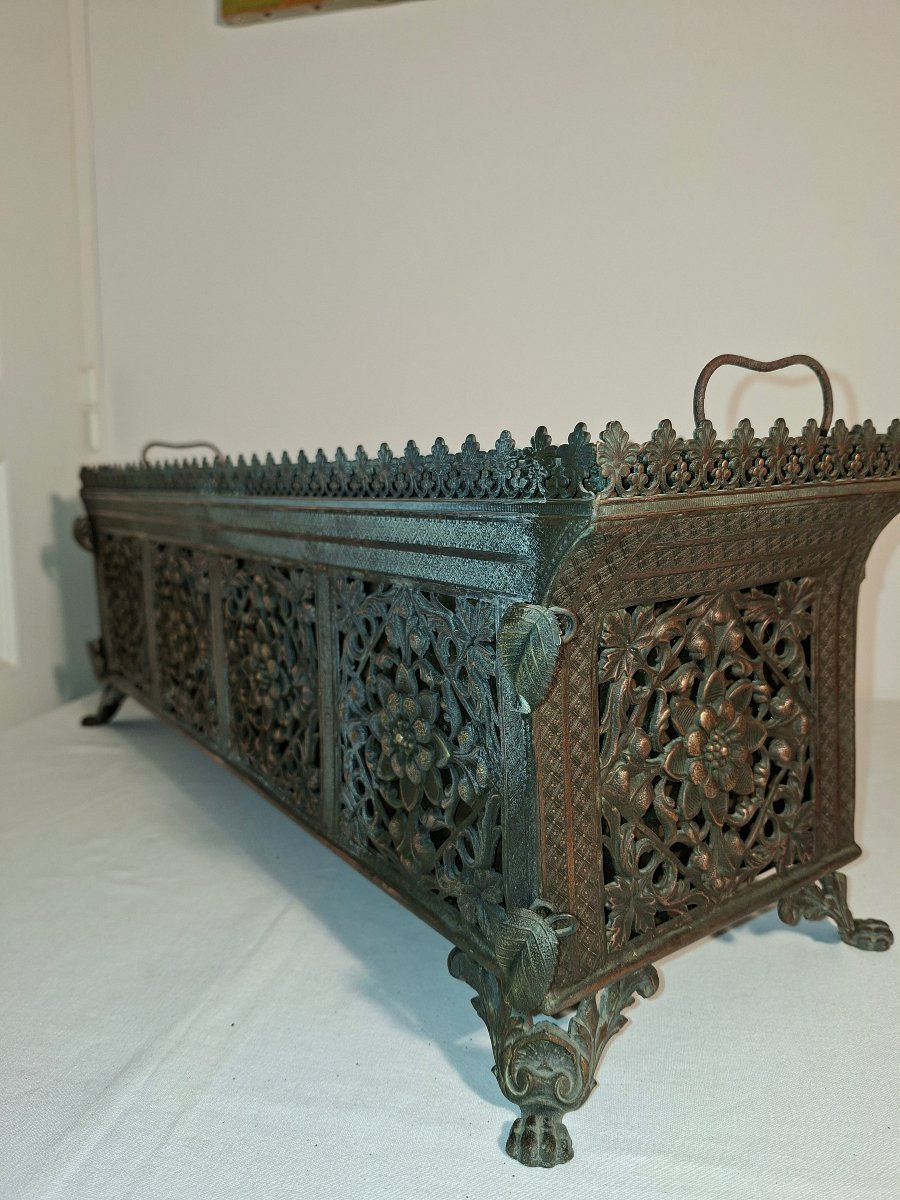 Napoleon III Style Copper Planter With Patinated Repoussé Finish, Louis XVI Style -photo-3