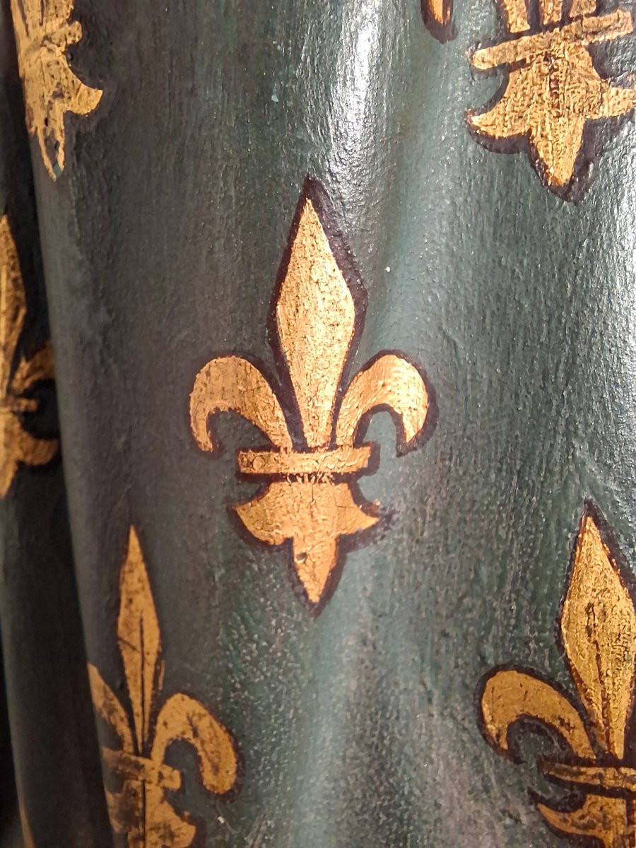 Vierge couronnée et l'Enfant en Plâtre Peint en Polychrome -photo-5