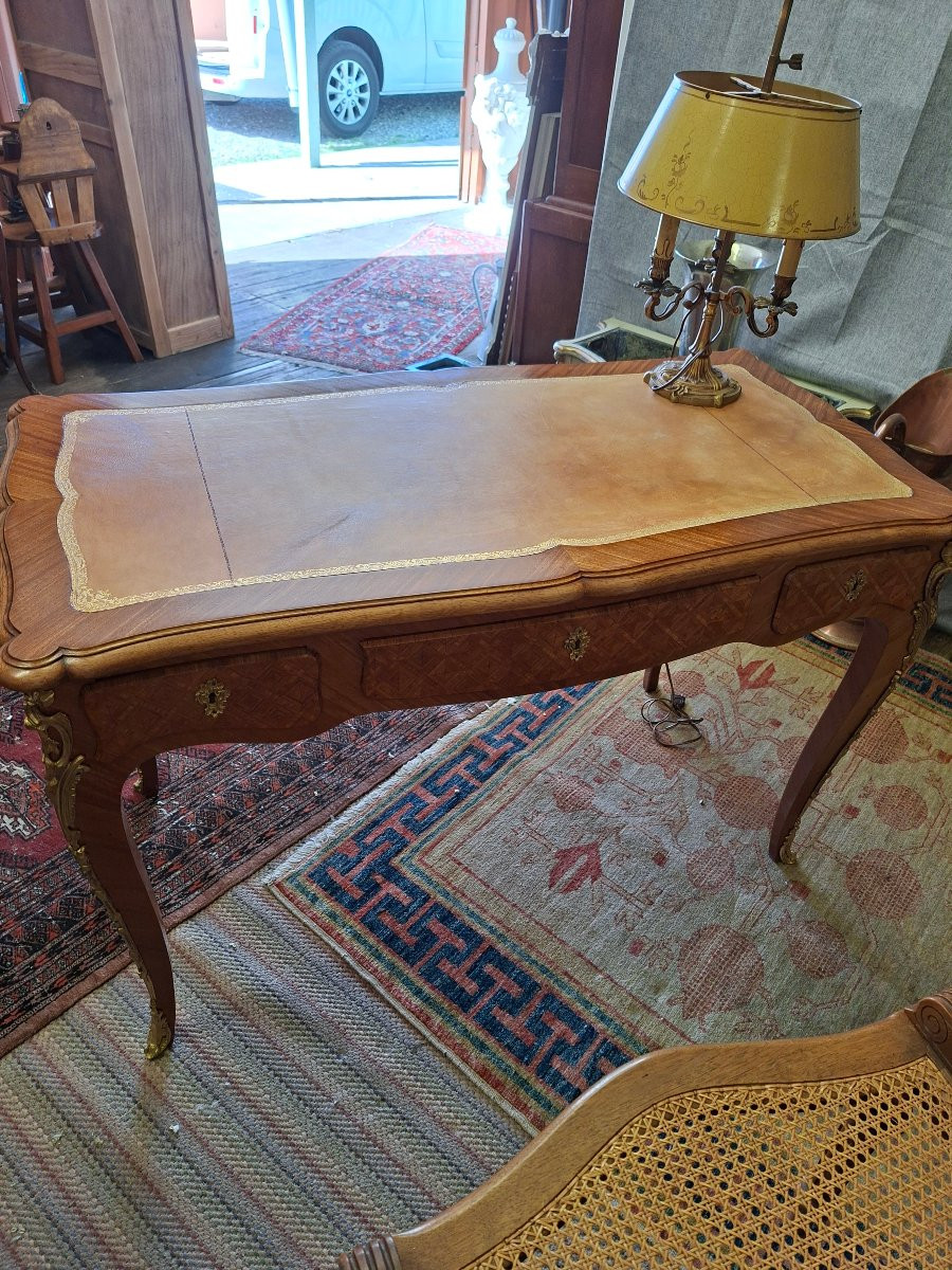 Bureau Plat style Louis XV en Marqueterie de Bois de Rose-photo-5