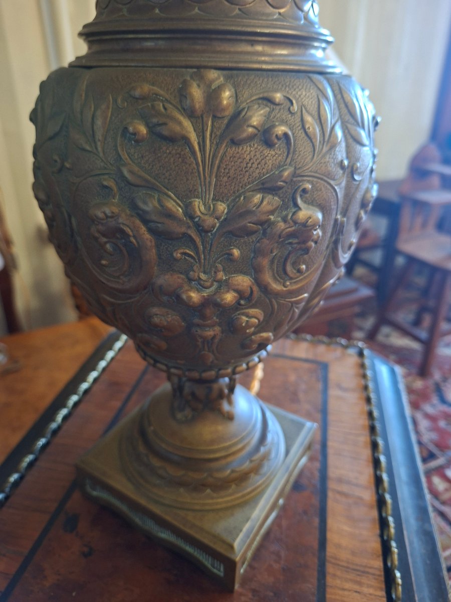 Lampe en Bronze à Décors de Chimères -photo-4