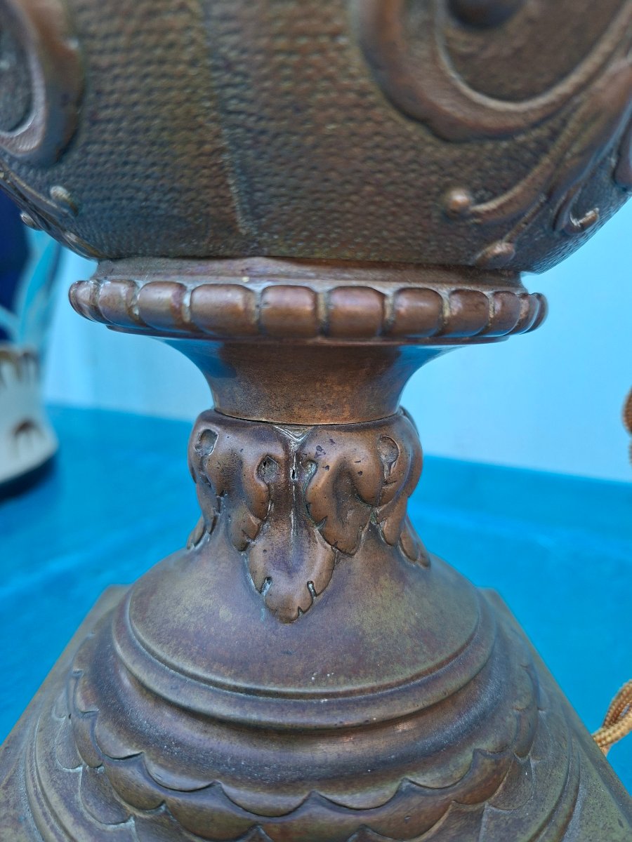 Lampe en Bronze à Décors de Chimères -photo-5