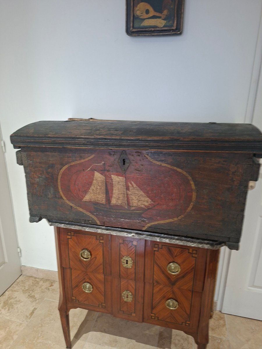 Coffre de Bateau à Décors Peint Polychrome 