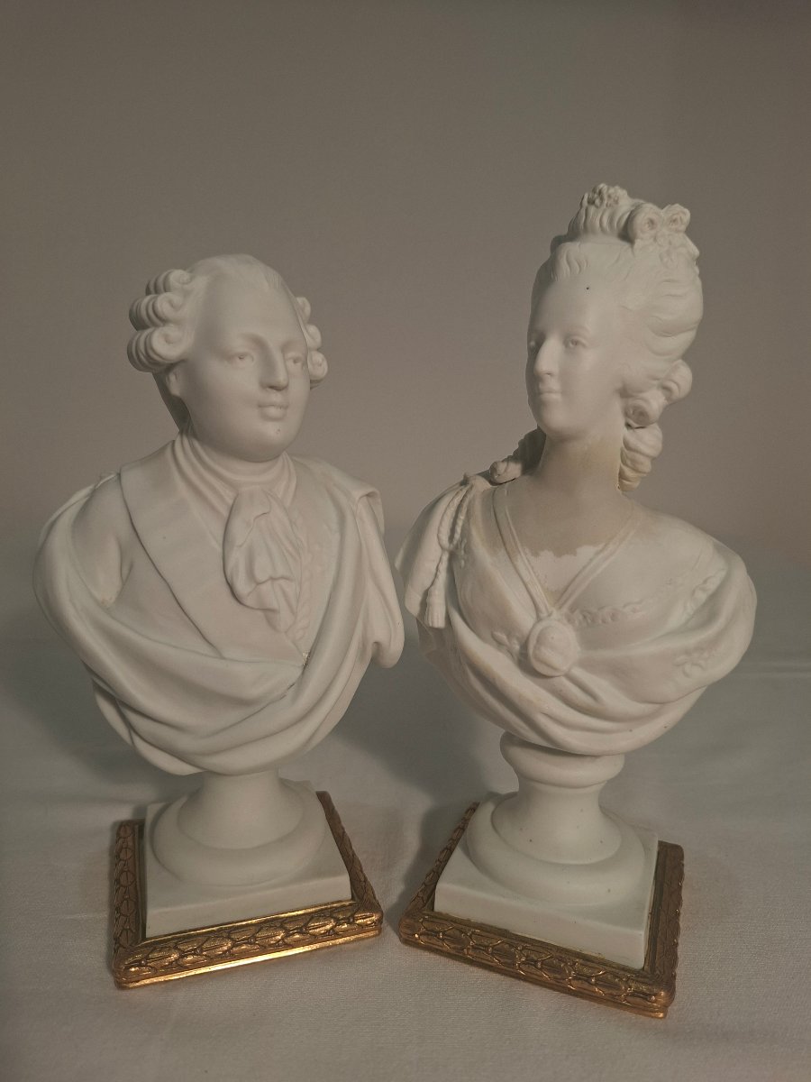 Bustes de Louis XVI et Marie -Antoinette en Bscuit de Porcelaine -photo-2