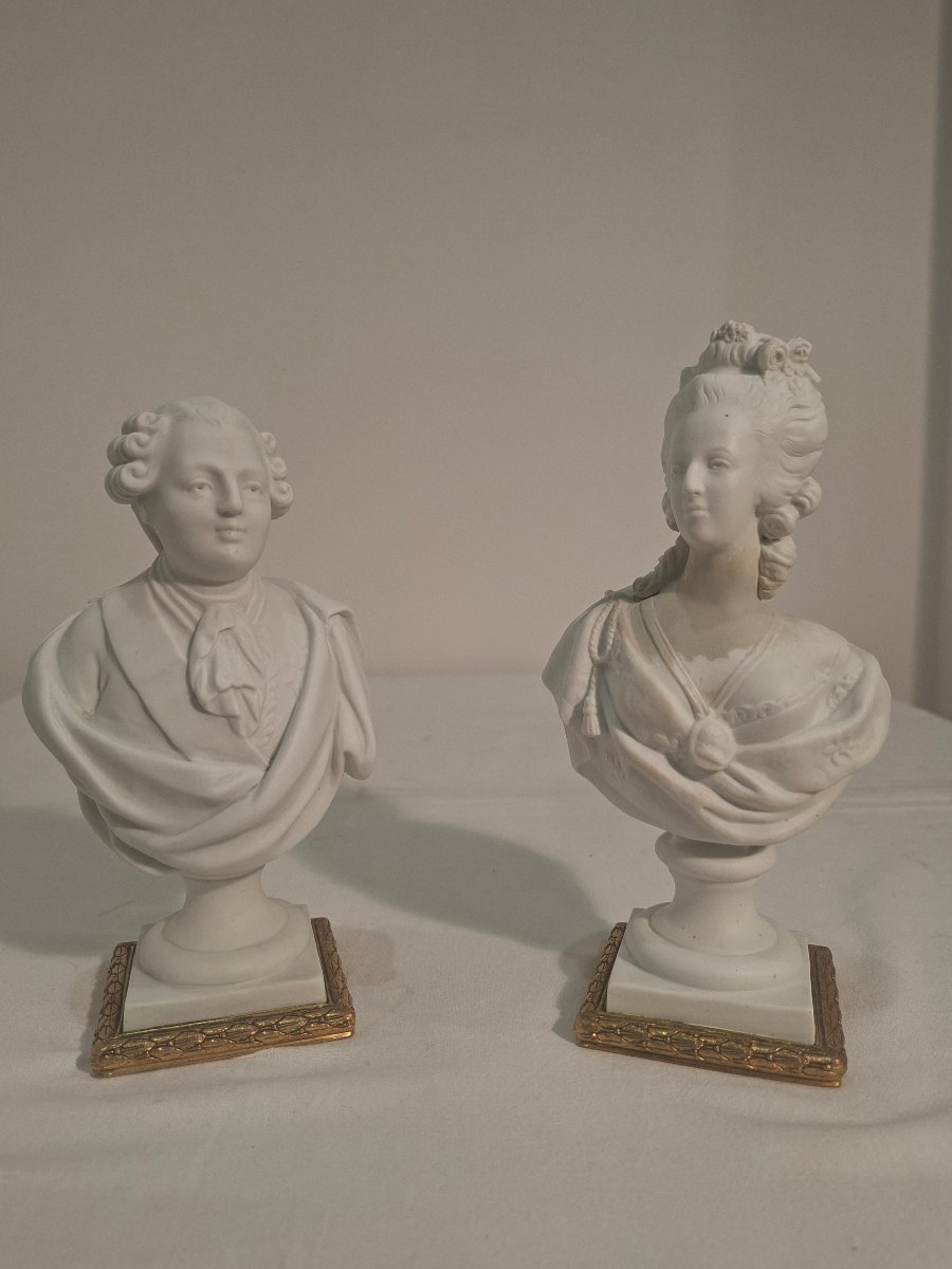 Bustes de Louis XVI et Marie -Antoinette en Bscuit de Porcelaine -photo-6