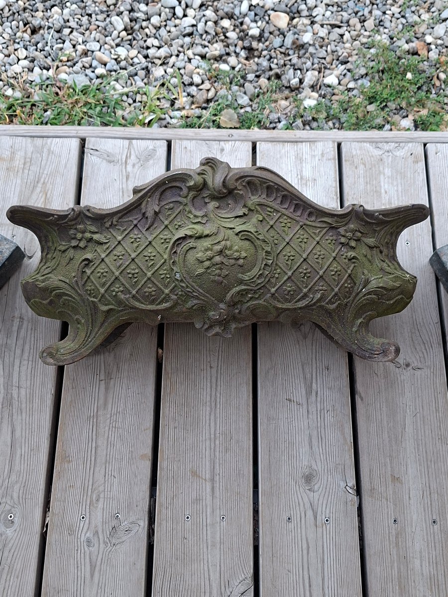 Paire  de Vases Medicis et Jardiniere de Style Rocaille de Charleville-photo-2