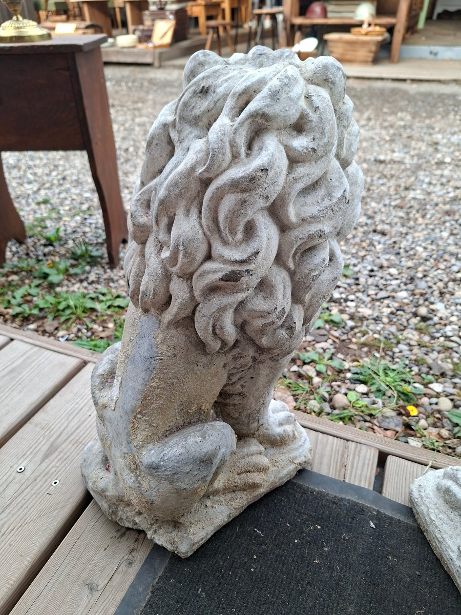 Pair Of Guardian Lions Made Of Reconstructed Stone -photo-3
