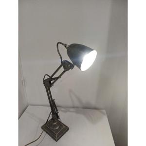 Industrial Articulated Desk Lamp