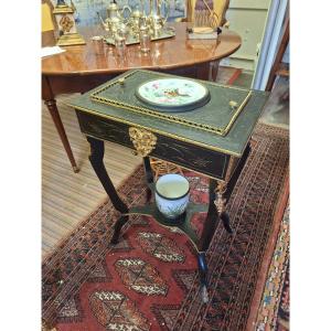 Jardiniere Napoléon III In Blackened Wood And Porcelain Vase