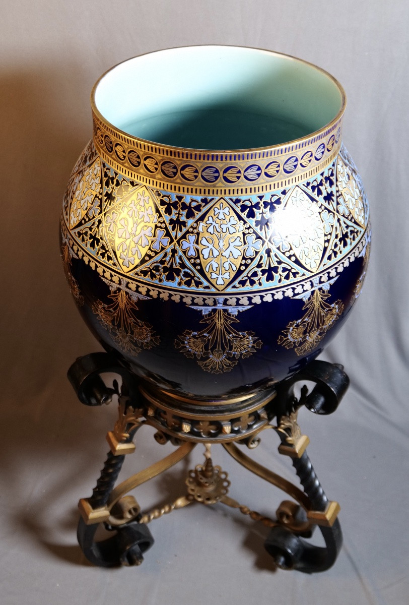 Monumental Cache Pot From Sarreguemines Decorated With Clovers On A Midnight Blue And Gold Background, Late 19th Century-photo-2