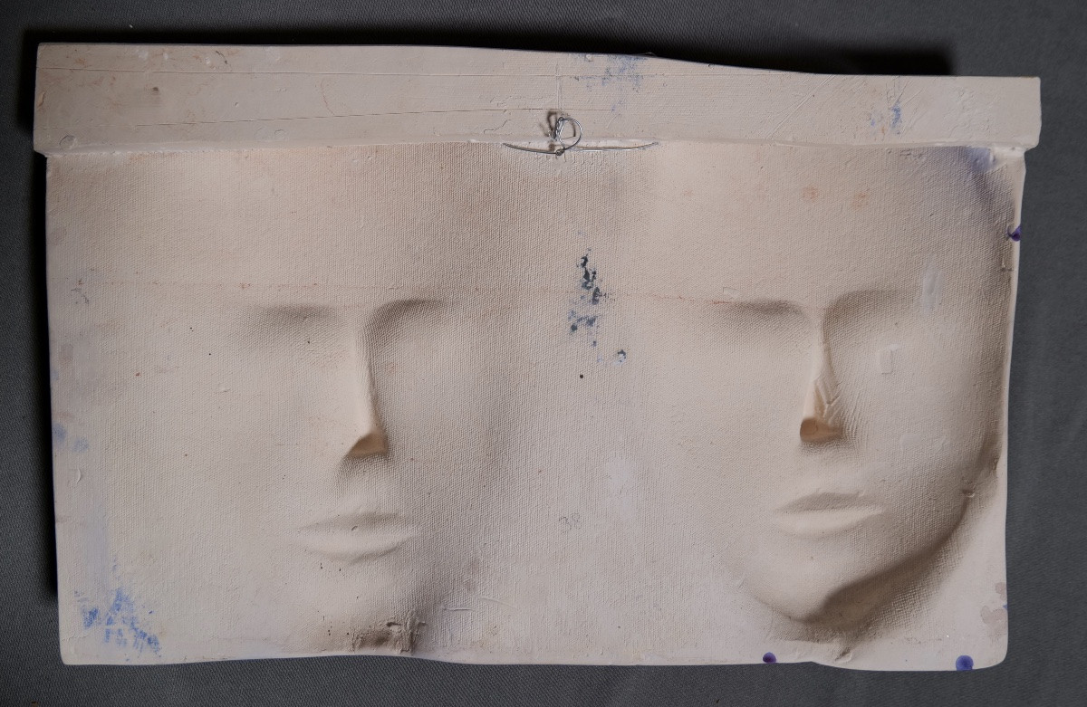 Gilbert PORTANIER - Grand carreau avec double tête en relief violet - Vallauris - Cannes-photo-4
