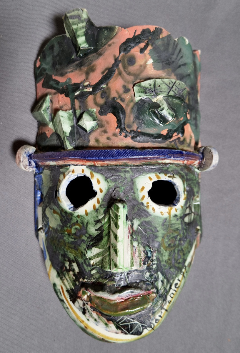 Gilbert PORTANIER - Masque style ethnique de couleur vert - Vallauris - Cannes