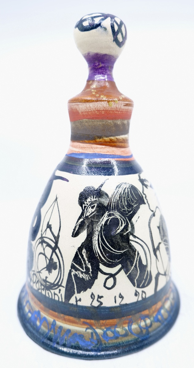 Gilbert PORTANIER - Cloche à décor d'oiseau - Vallauris - Cannes