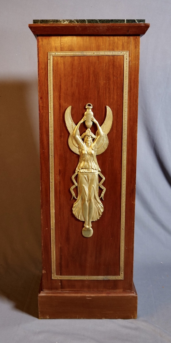 Gaine en acajou de style Empire