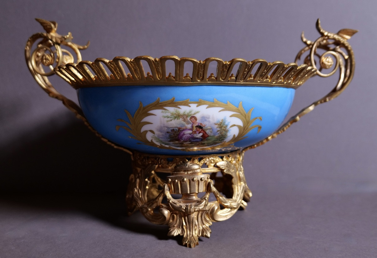 Paris Porcelain Bowl - Napoleon III - 19th Century