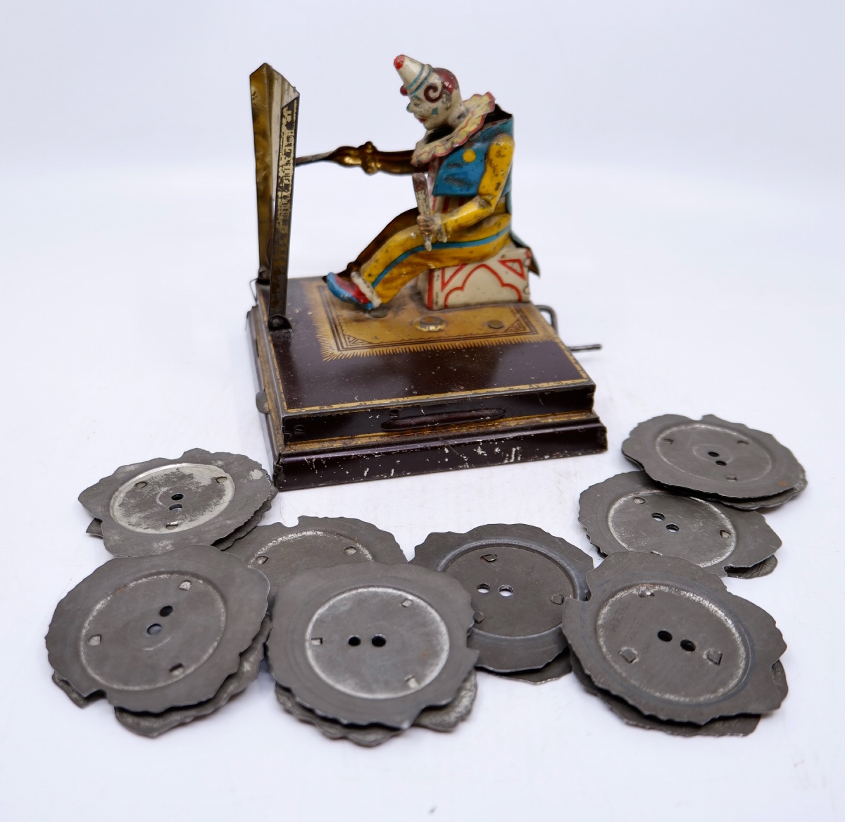 Philip Vielmetter - The Drawing Clown - Mechanical Toy, Germany Circa 1900 (painting Clown) -photo-2