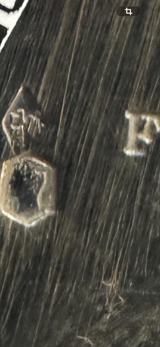 Édouard Tétard - Paire de carafes à vin en cristal et monture en argent, France.-photo-3