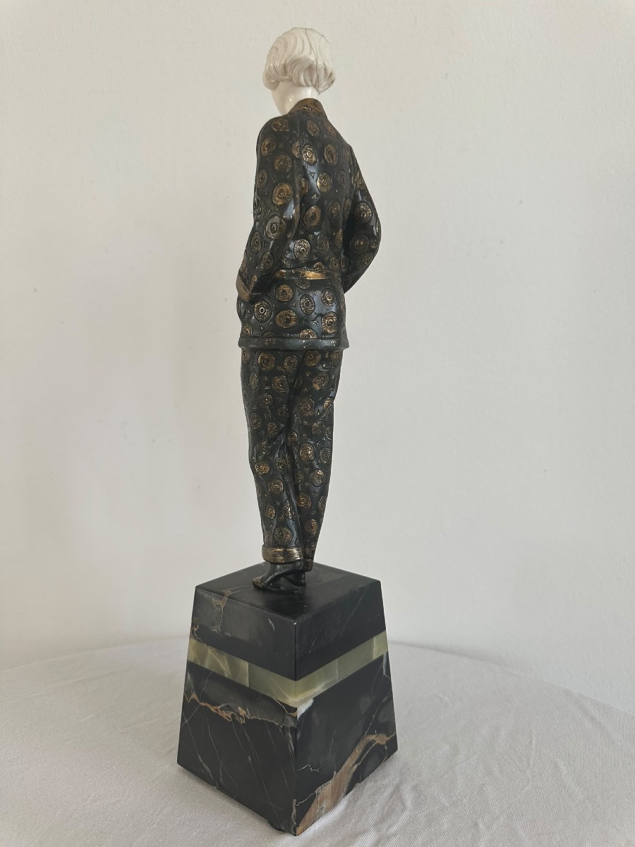 « Pyjama Girl » — sculpture chryséléphantine de Georges Rigot, Art déco, vers 1920–1930.-photo-3