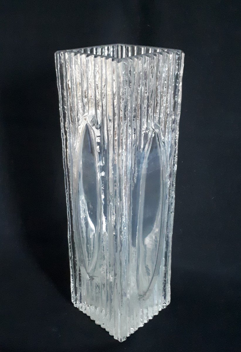 DAUM vase en cristal modèle Cratère 1970