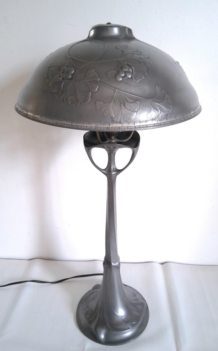 Hugo LEVEN pour KAYSERZINN lampe en étain 1900 Art Nouveau