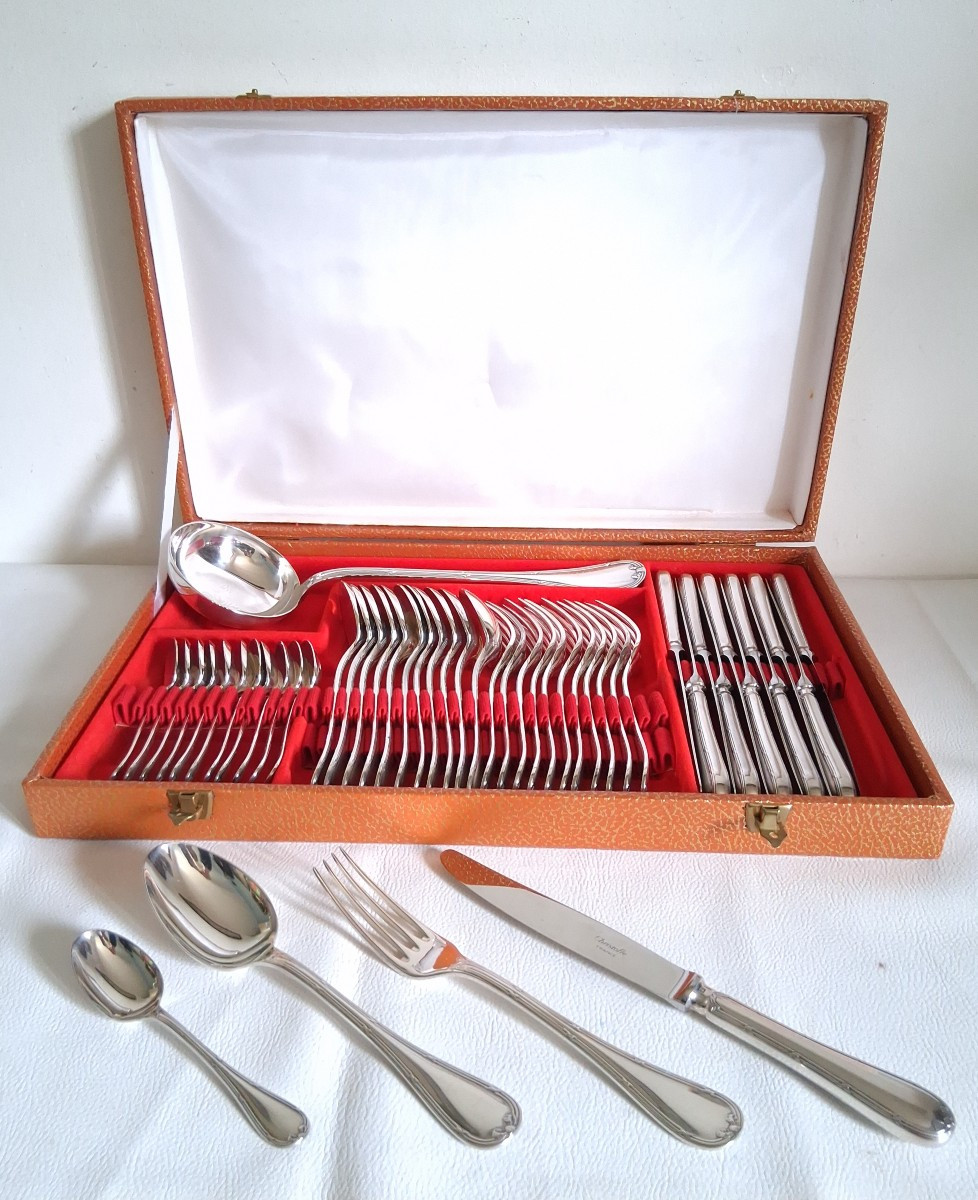 Christofle Cutlery Set 49 Pieces 12 Cutlery Model Crossed Ribbons Louis XVI Style Silver Metal