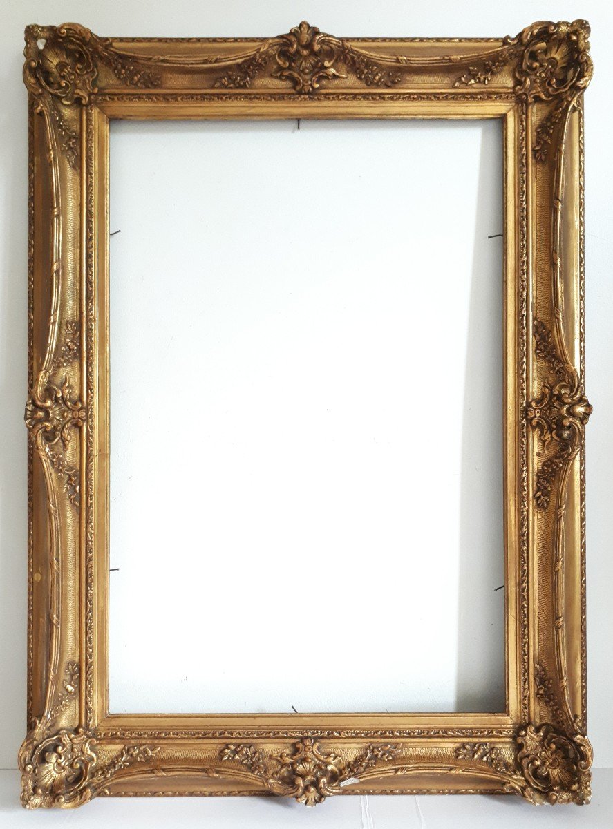 Louis XV Style Frame In Gilded Wood XIXth