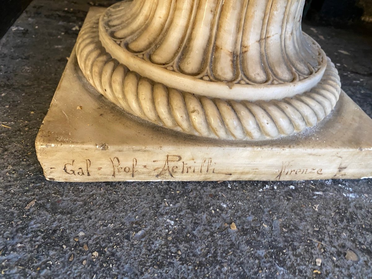Italian 19th Century Alabaster Planter Stand.-photo-2