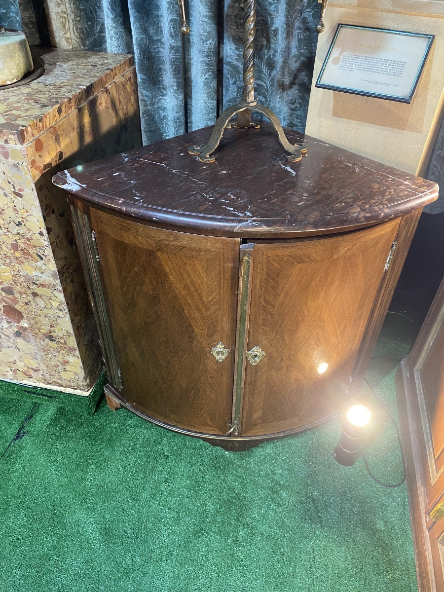 Pairs Of Period Corner Cabinets, Transitional Style-photo-2