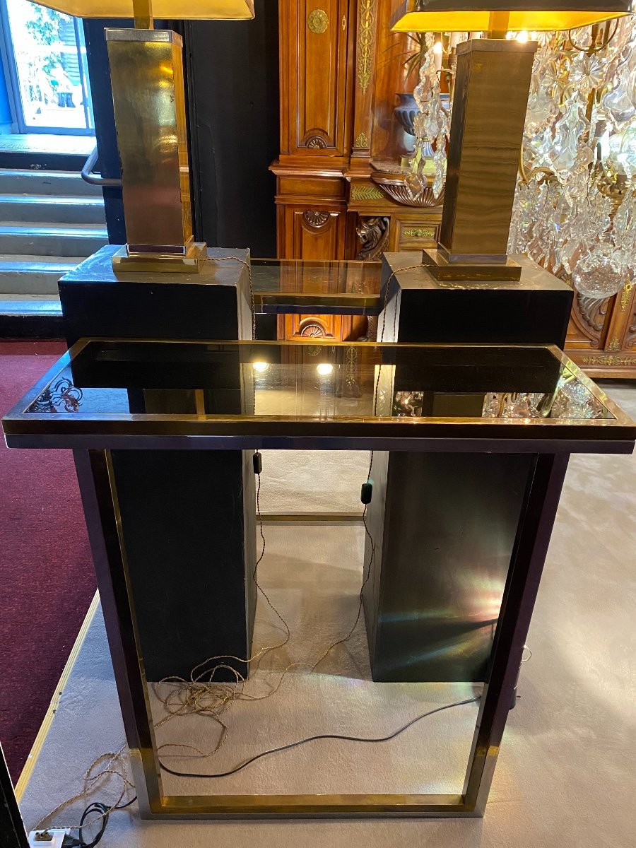 Paire De Consoles Et Paire De Lampe Les Années 70