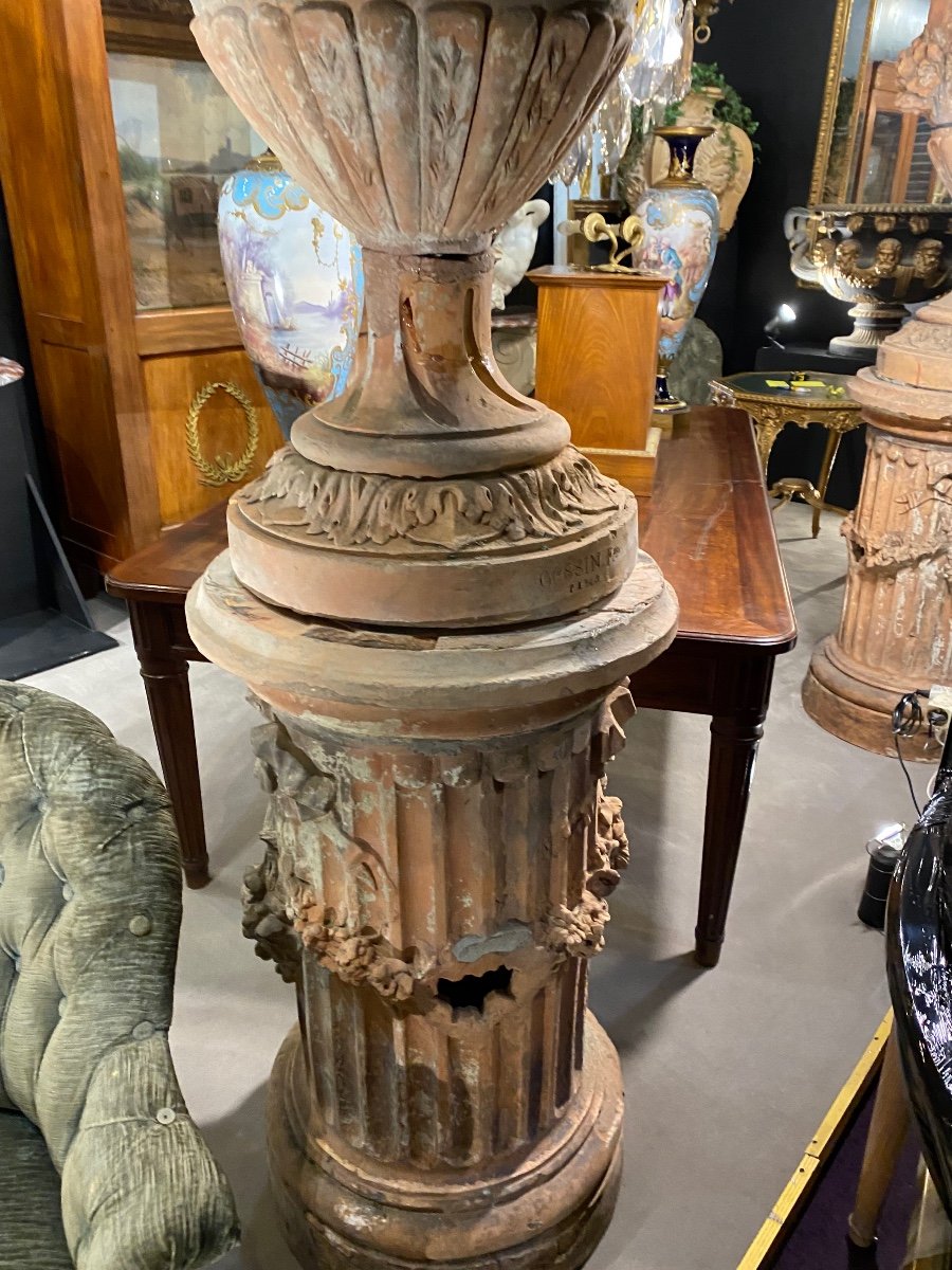 Important Paire De Vases Sur Colonne En Terre Cuite De Jardin-photo-4